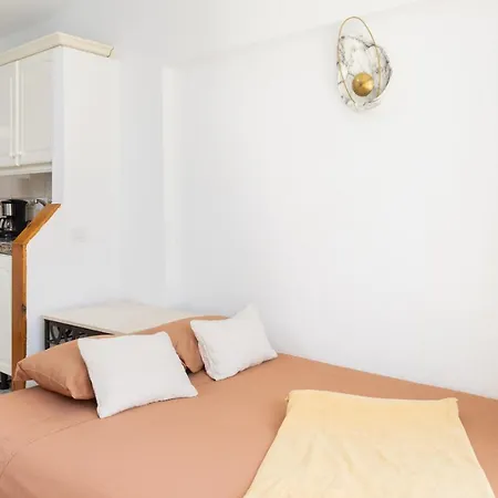 شقة Hemeras Boutique Homes - Studio 500m From Playa Fanabe *
